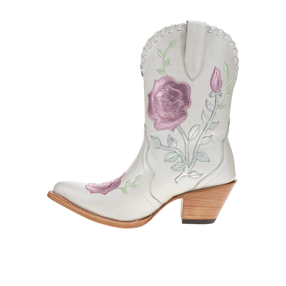 Arrosa Floral Pointed Toe Pull On Cowboy Boots - Image 3