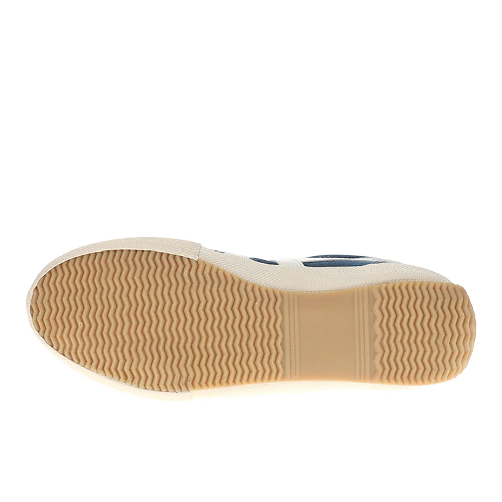 Gola Classics Badminton Plimsoll Sneakers - Image 5