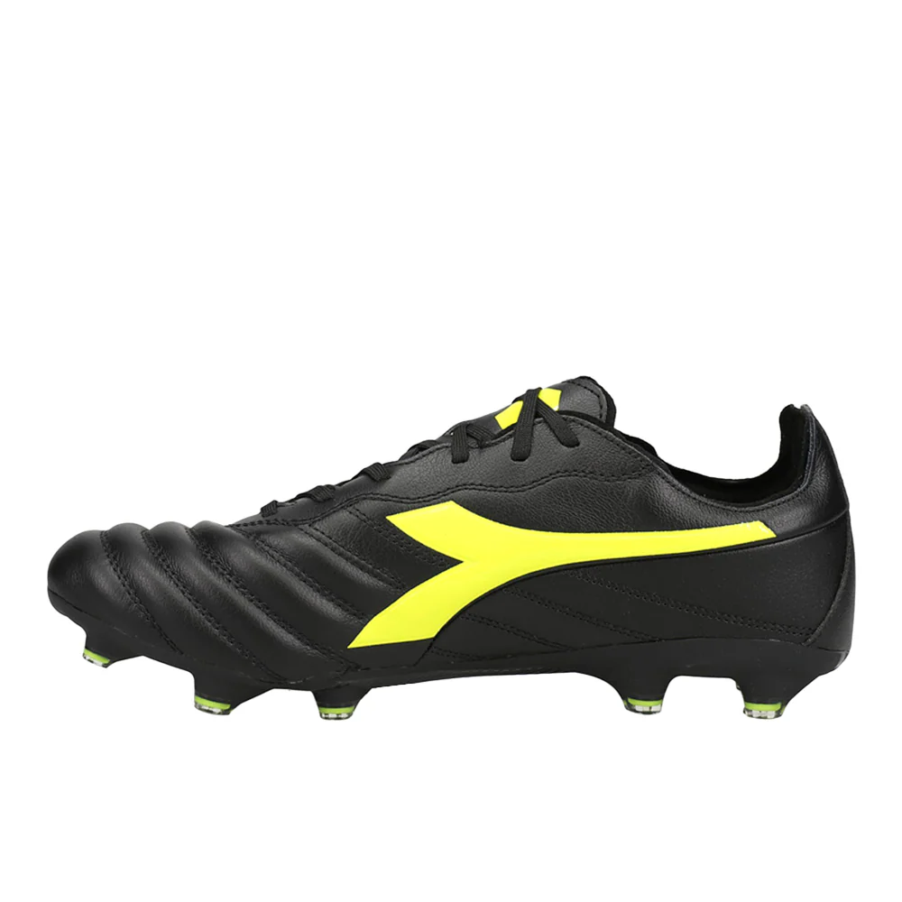 Brasil Elite 2 Lightweight LP12 Soccer Cleats - Image 3