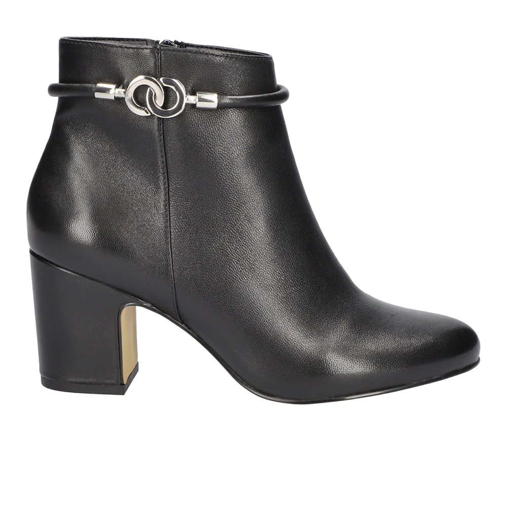 Diaz Round Toe Zippered Booties