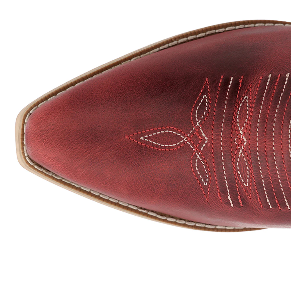 Shyloh Embroidered Snip Toe Pull On Cowboy Boots - Image 4