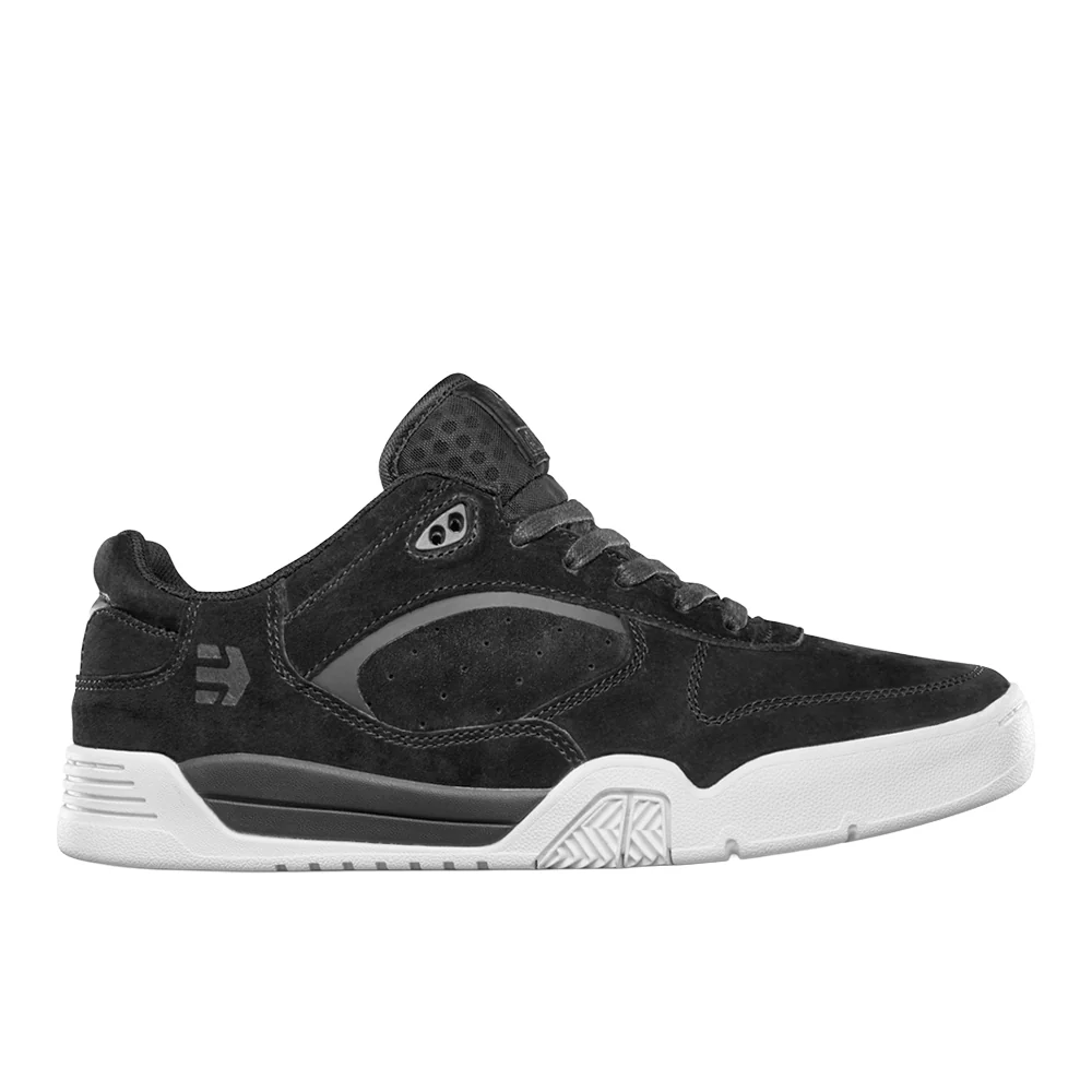 Estrella Skate Shoes
