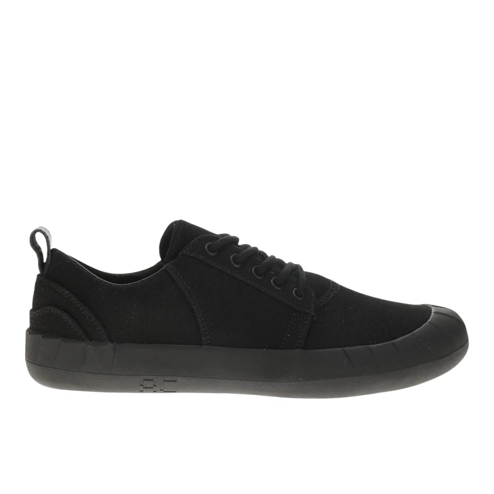 Fission .01 Lace Up Barefoot Shoes