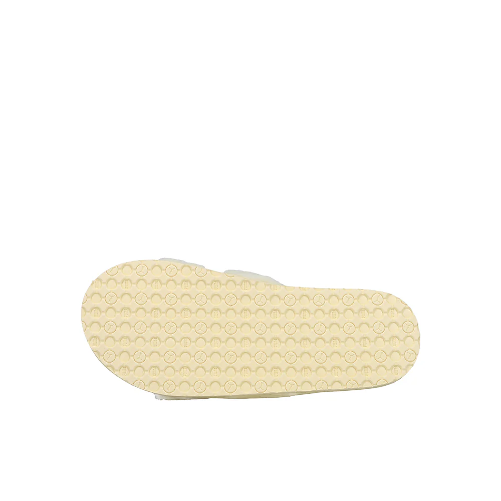 Fluff Remix Logo Slide Sandals (Big Kid) - Image 5