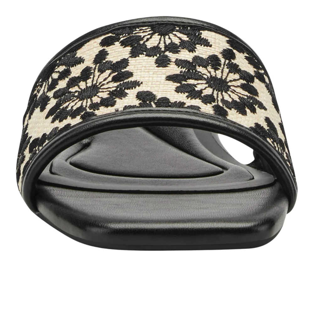 Gianina Block Heel Sandals - Image 3