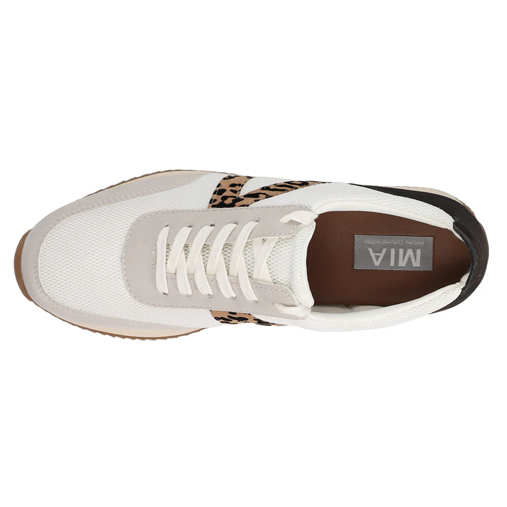 Kable Leopard Print Lace Up Sneakers - Image 4