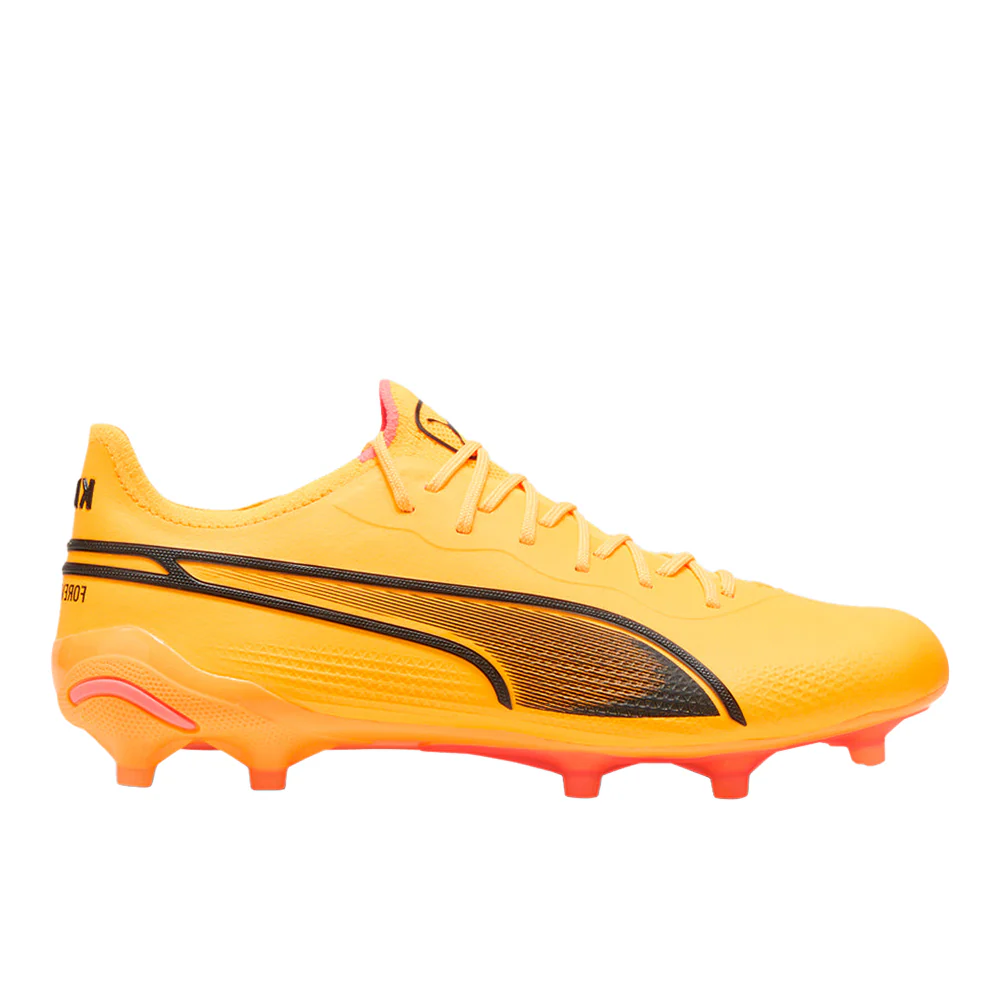 King Ultimate Soccer Cleats