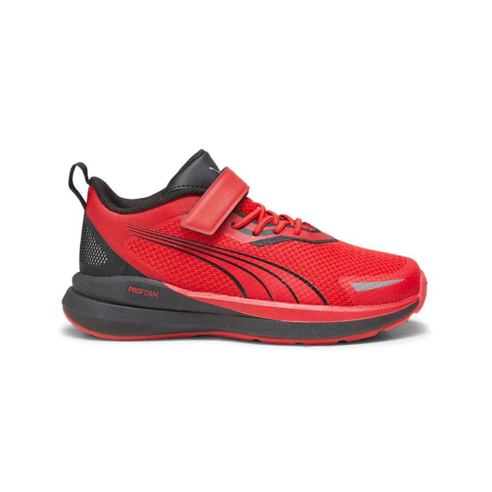 Kruz Slip On Sneakers (Little Kid)