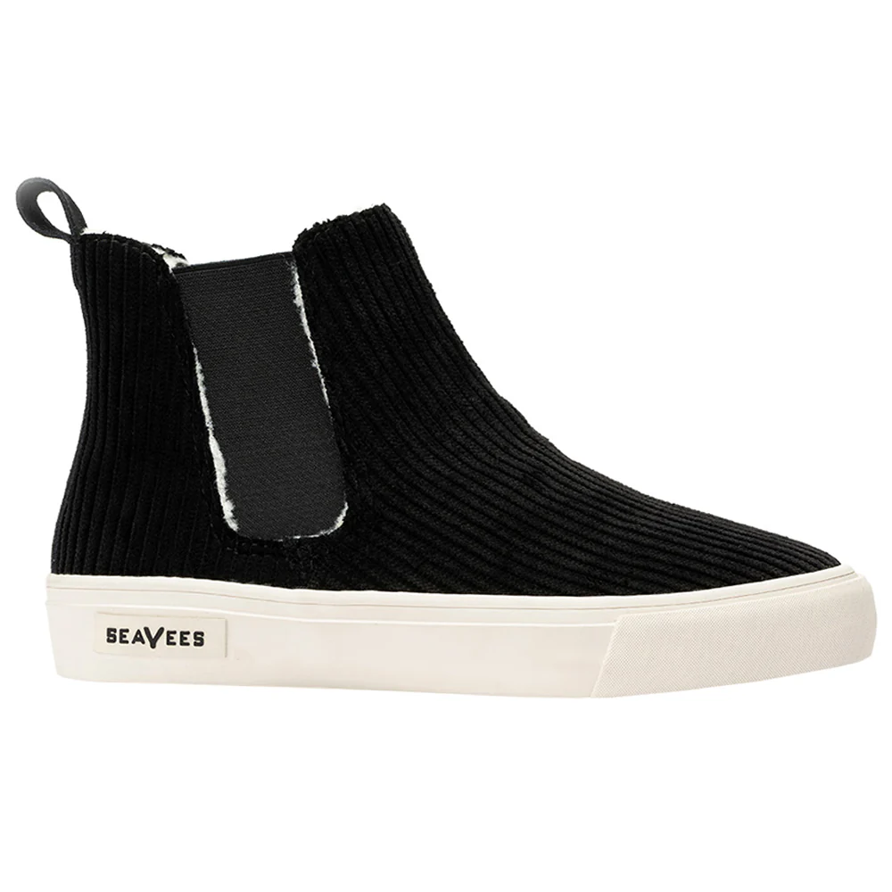 Laguna Round Toe Chelsea Boots