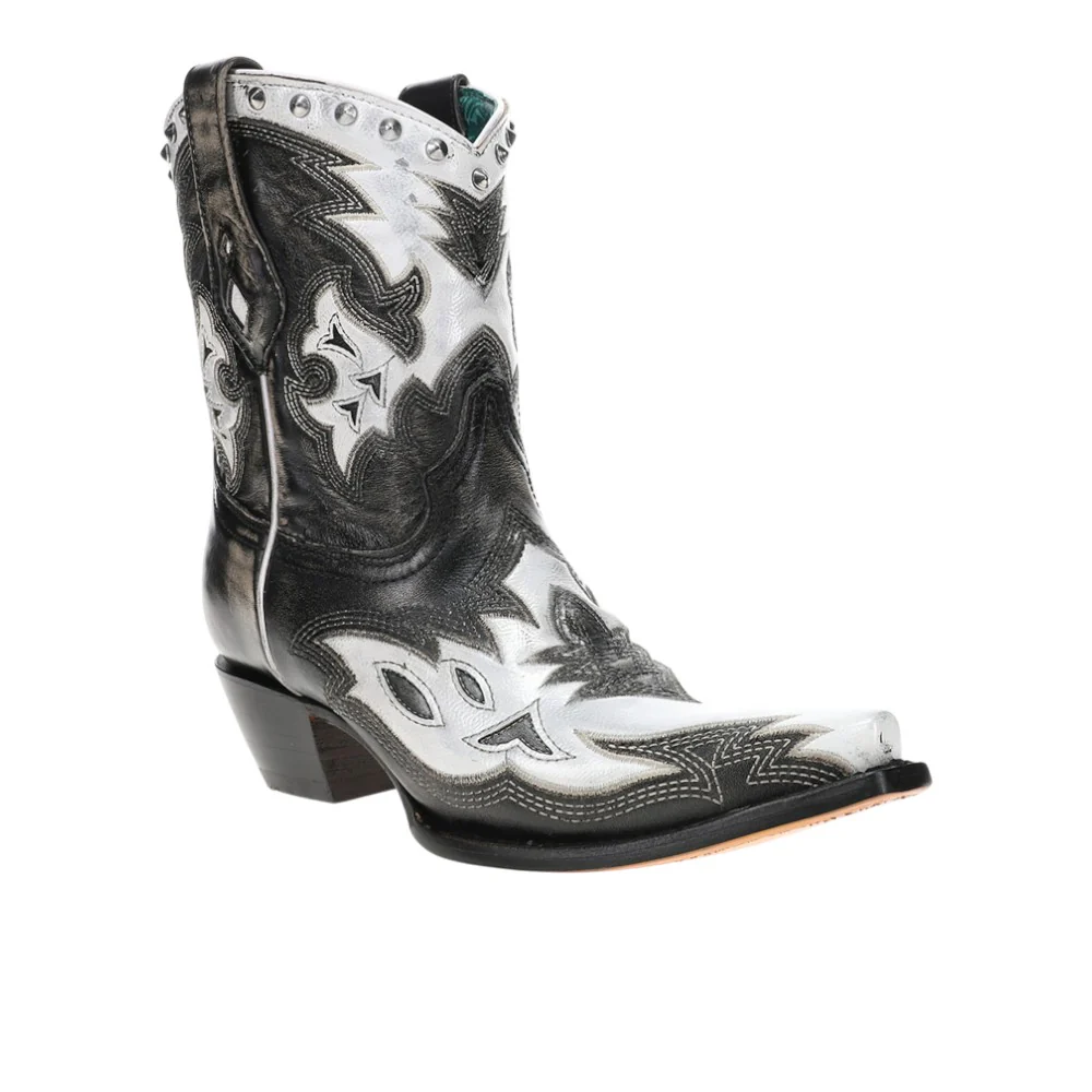 Laser Embroidered Studded Snip Toe Pull On Cowboy Boots - Image 2