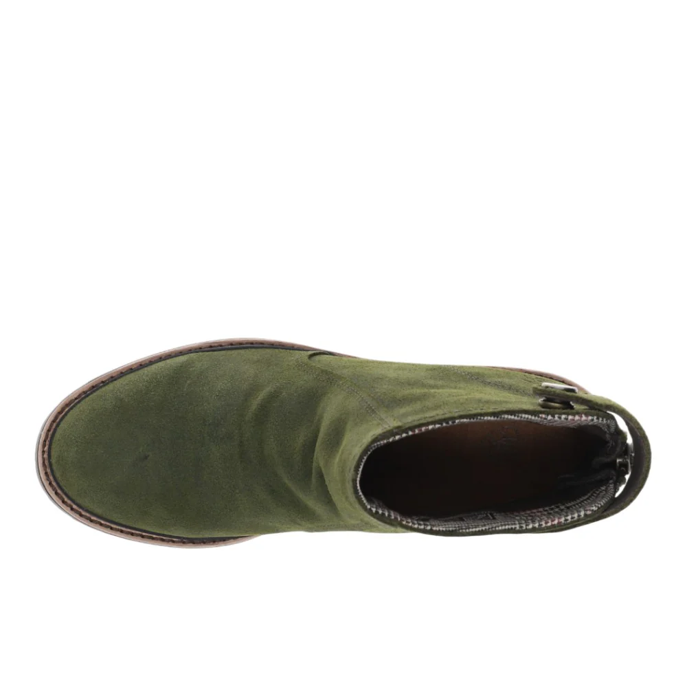 Leighton Round Toe Waterproof Zippered Boots - Image 4