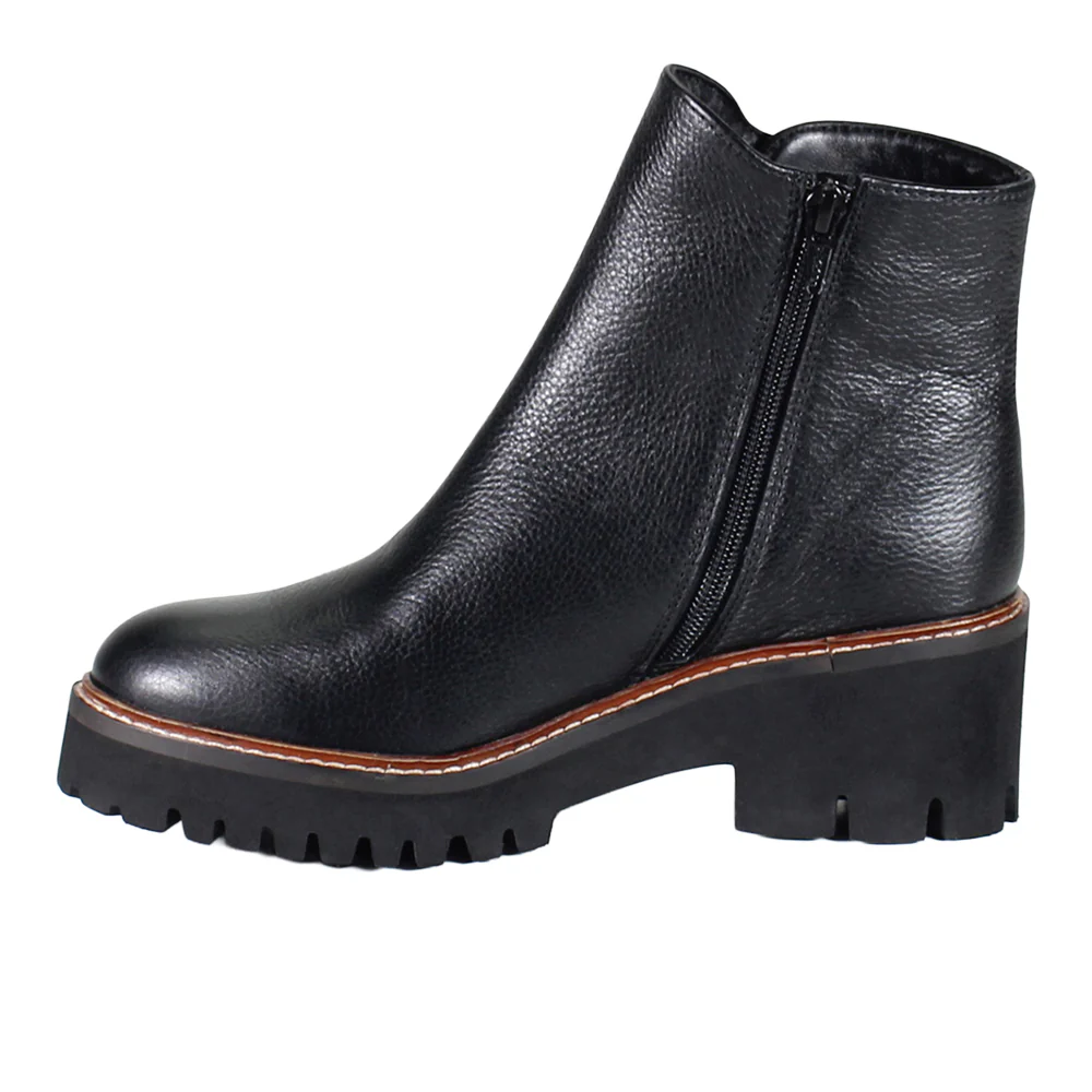 Light Pier Round Toe Zippered Boots - Image 3