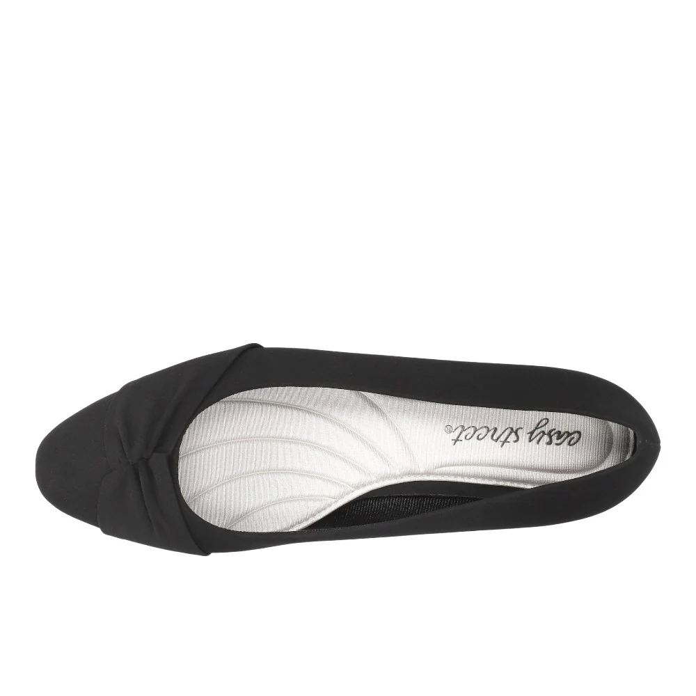 Lyanna Pleated Block Heel Pumps - Image 4