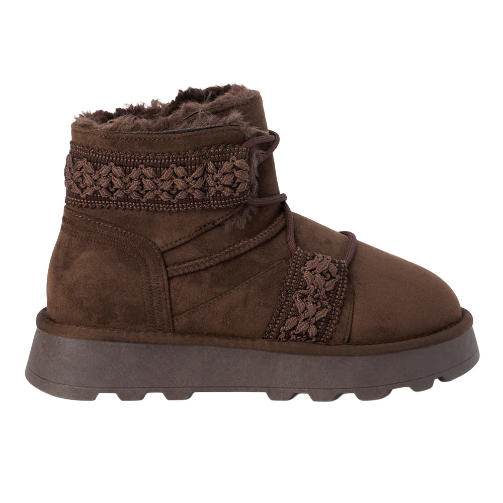 Matterhorn Round Toe Pull On Booties