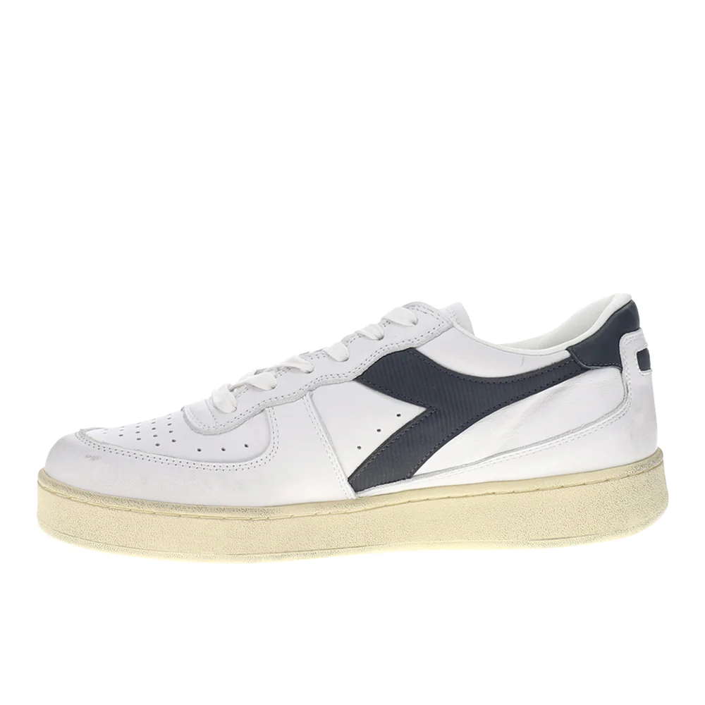 Mi Basket Low Used Lace Up Sneakers - Image 3