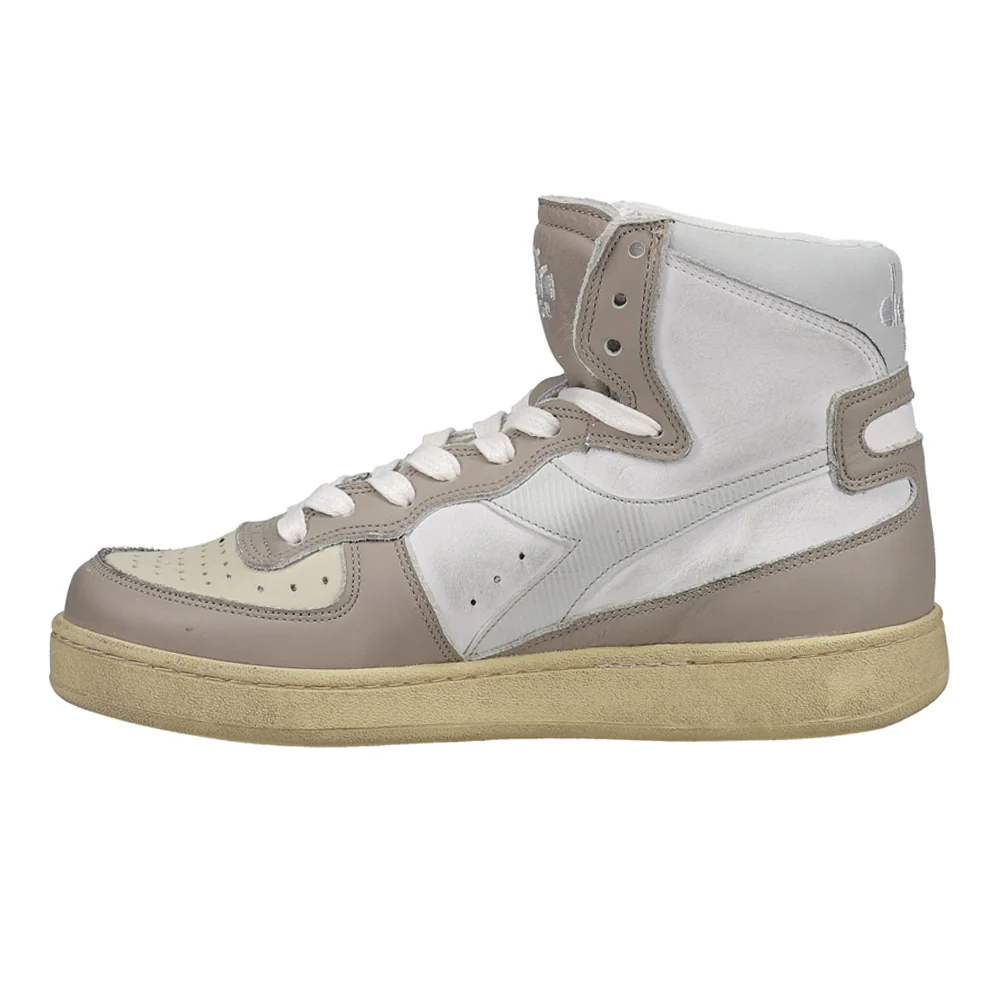 Mi Basket Used High Top Sneakers - Image 3