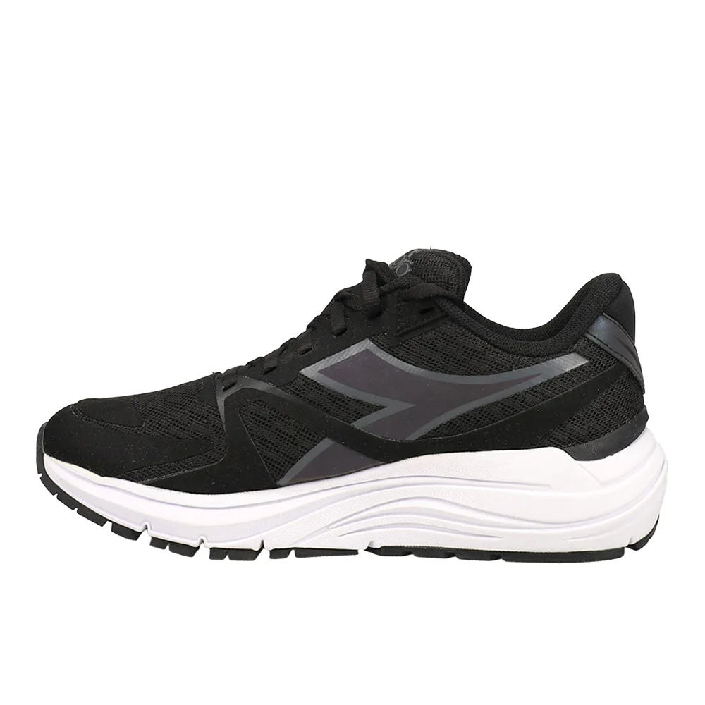Mythos Blushield 8 Vortice Hip Running Shoes - Image 3