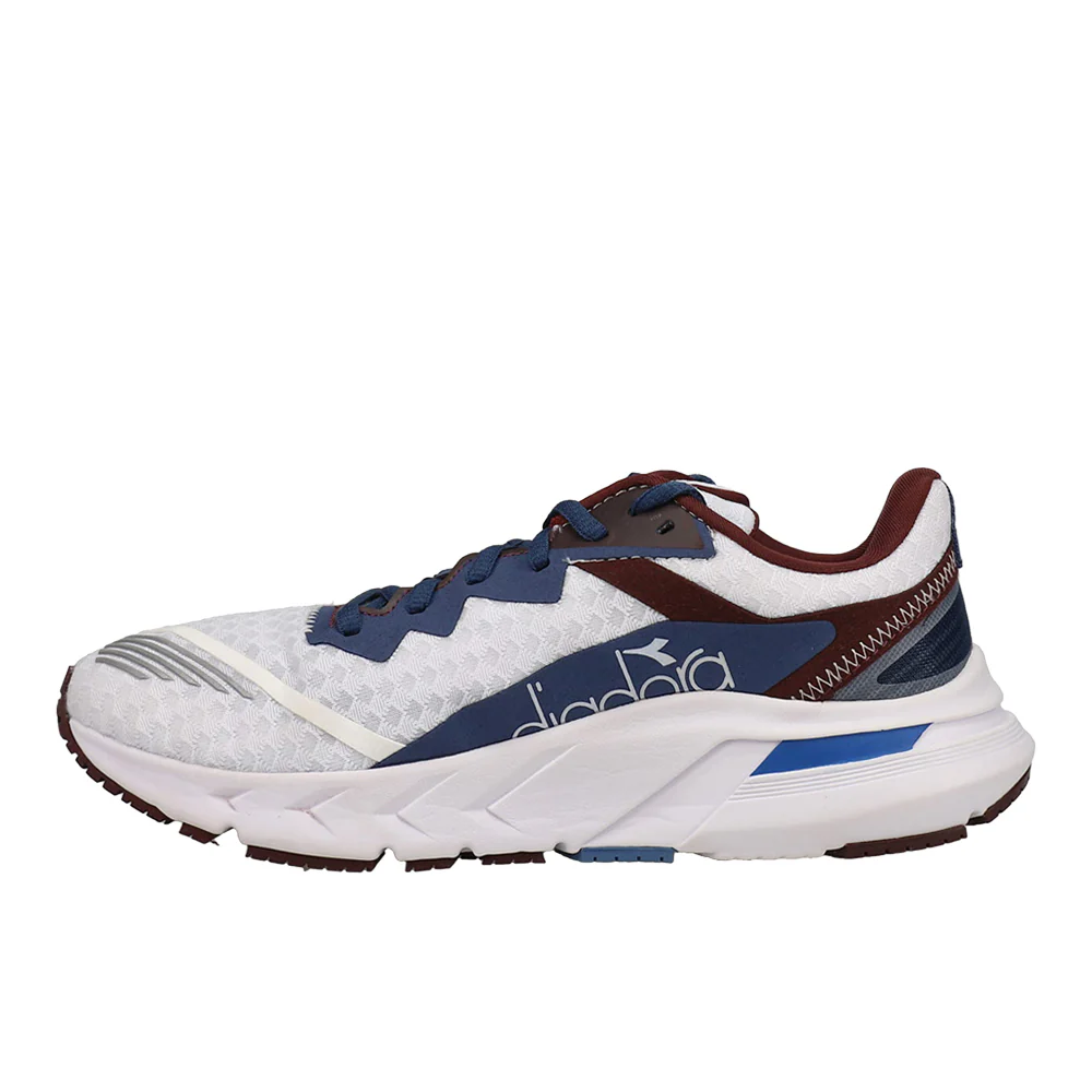 Mythos Blushield Volo 2 Running Shoes - Image 3