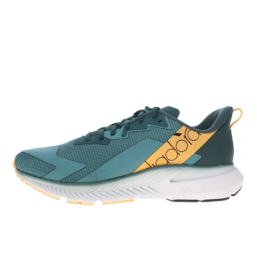Mythos Blushield Volo 4 Running Shoes - Image 3