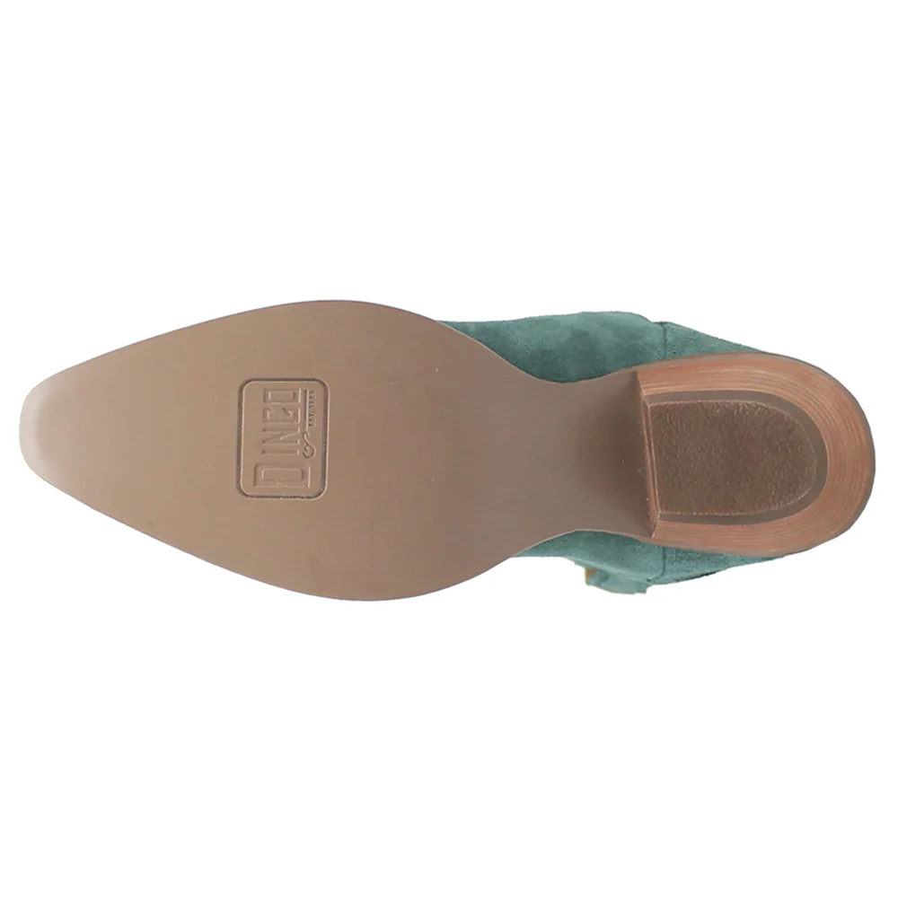 Out West Embroidered Snip Toe Cowboy Boots - Image 5