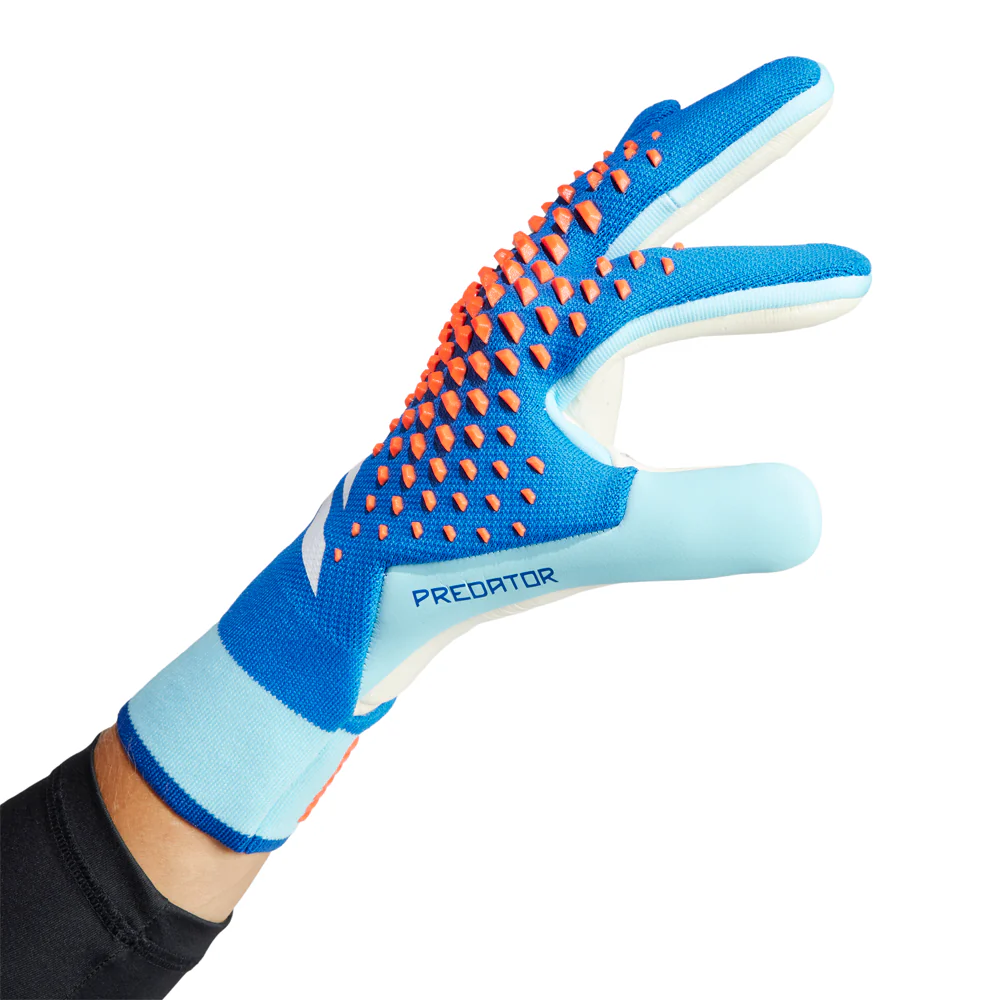 Predator Goalkeeper Gloves - Image 2