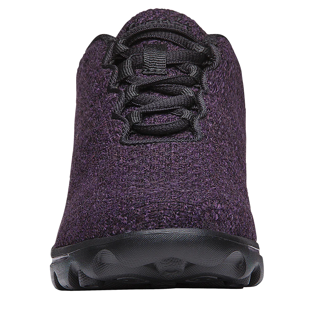 TravelActiv Woven Walking Shoes - Image 5