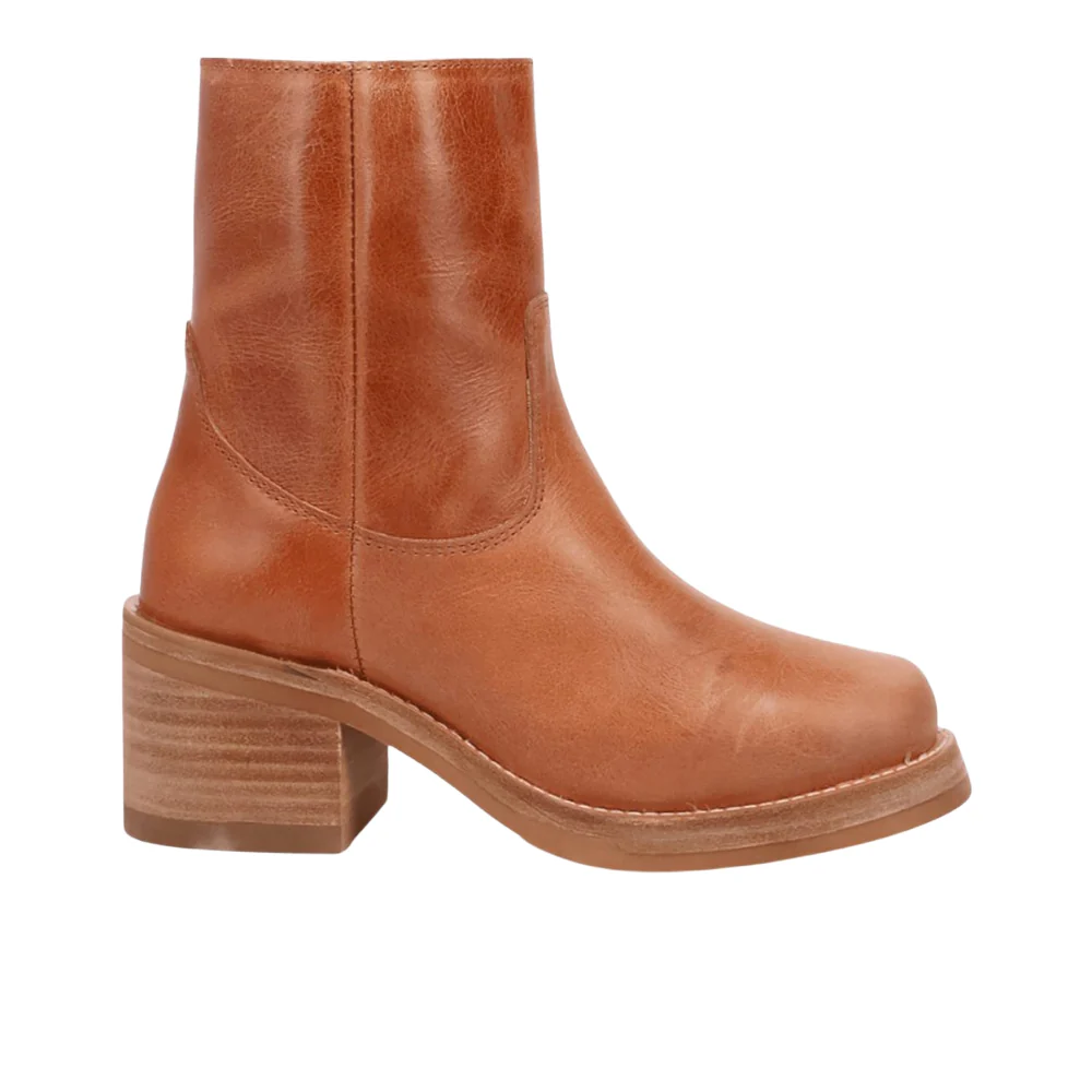 Roxy Round Toe Zippered Booties