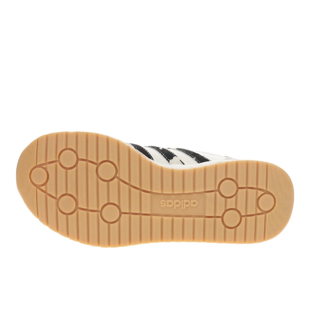 Run 70S 2.0 Lace Up Sneakers - Image 5
