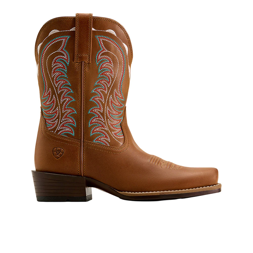 Salina Narrow Square Toe Pull On Cowboy Boots