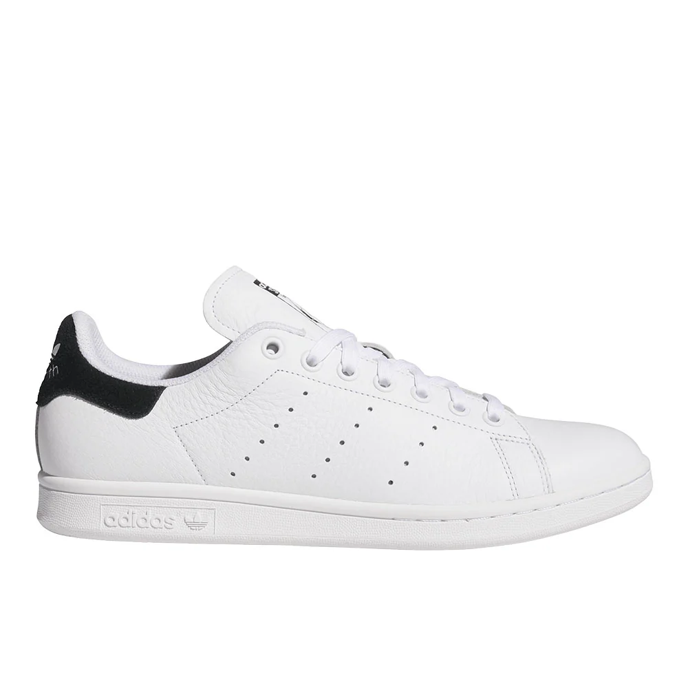 Stan Smith ADV Lace Up Sneakers