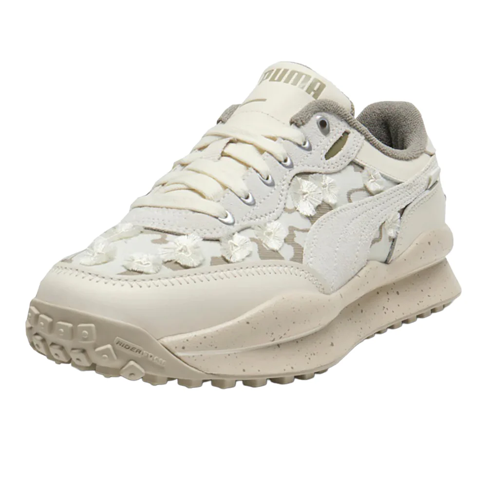 Style Rider Trim Floral Lace Up Sneakers - Image 2