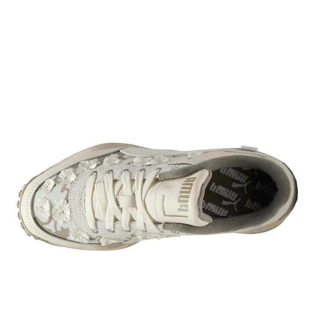 Style Rider Trim Floral Lace Up Sneakers - Image 4