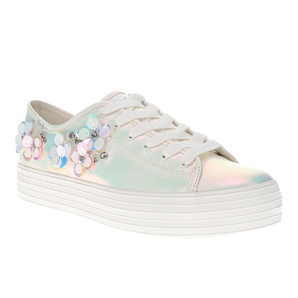 Triple Kick Canvas Daisy Embroidered Lace Up Sneakers - Image 2