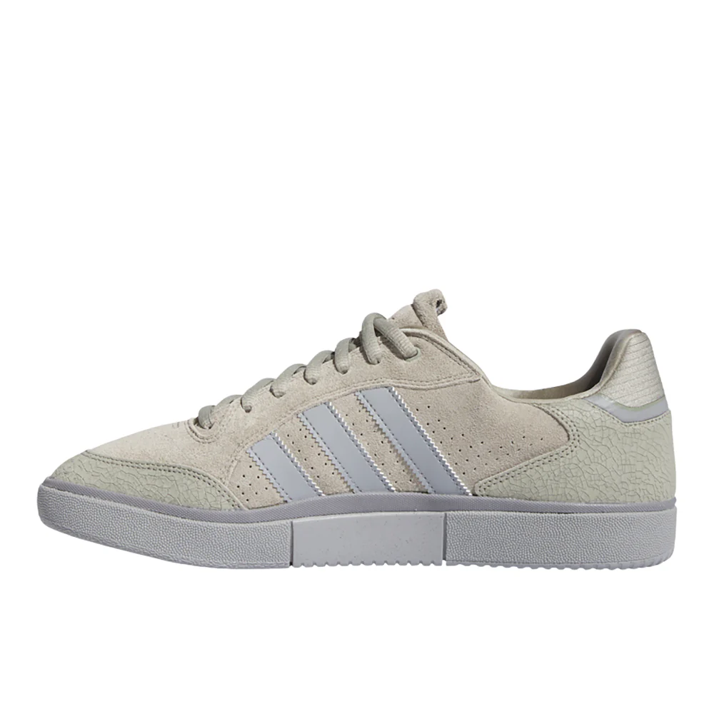 Tyshawn Low Lace Up Sneakers - Image 3