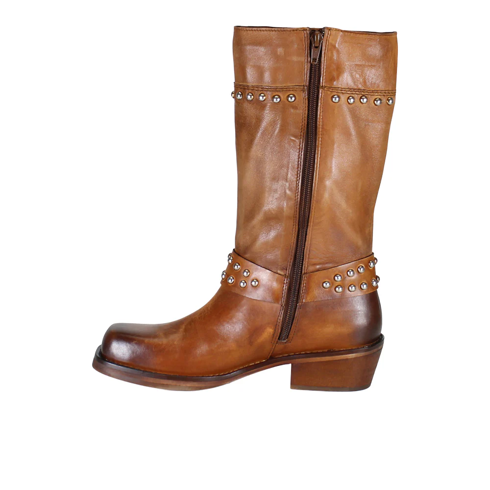 Val Uable Studded Motorcycle Boots - Image 3
