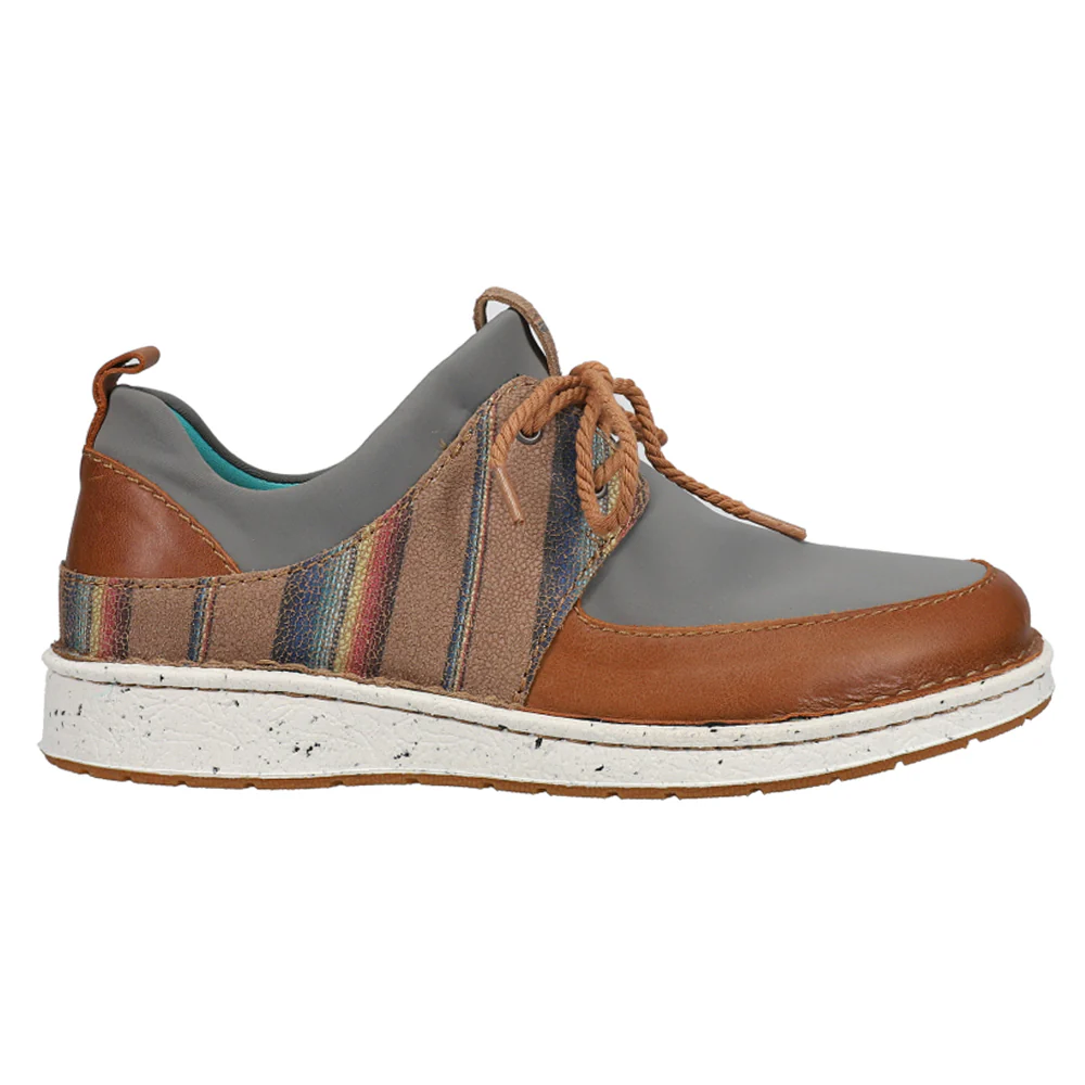 Vista Lace Up Sneakers