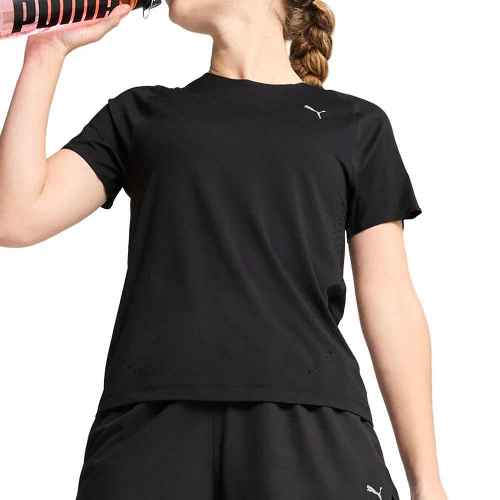 Run Cloudspun Crew Neck Short Sleeve Athletic T-Shirt - Image 3