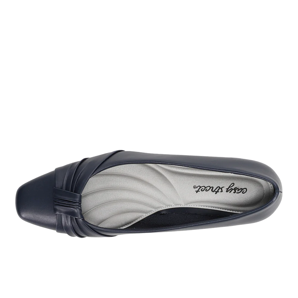 Waive Square Toe Kitten Heel Pumps - Image 4