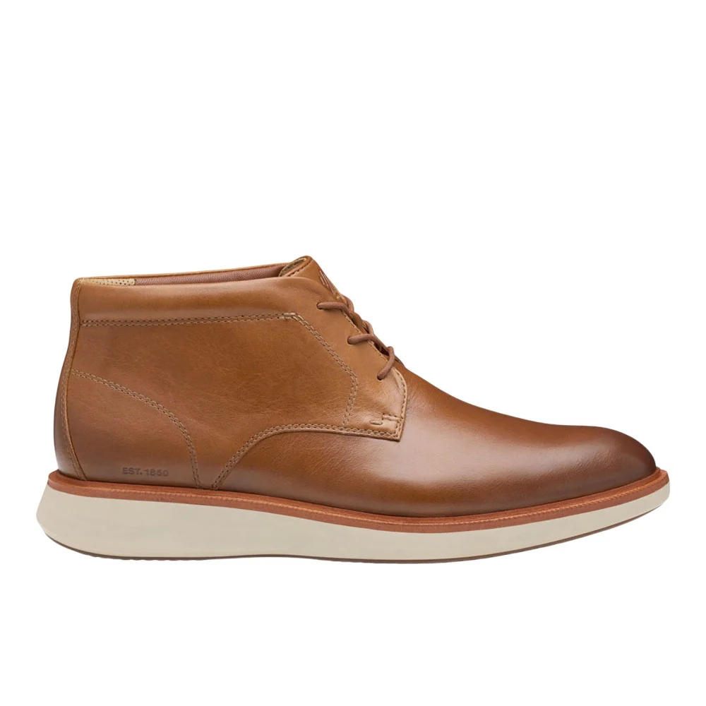 XC+ Parker Round Toe Chukka Boots
